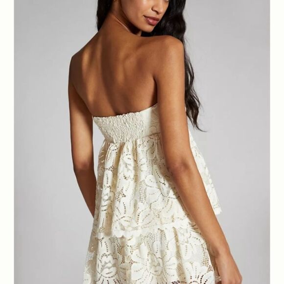 ANTHROPOLOGIE Maeve Strapless Lace Mini Dress - Picture 4 of 6